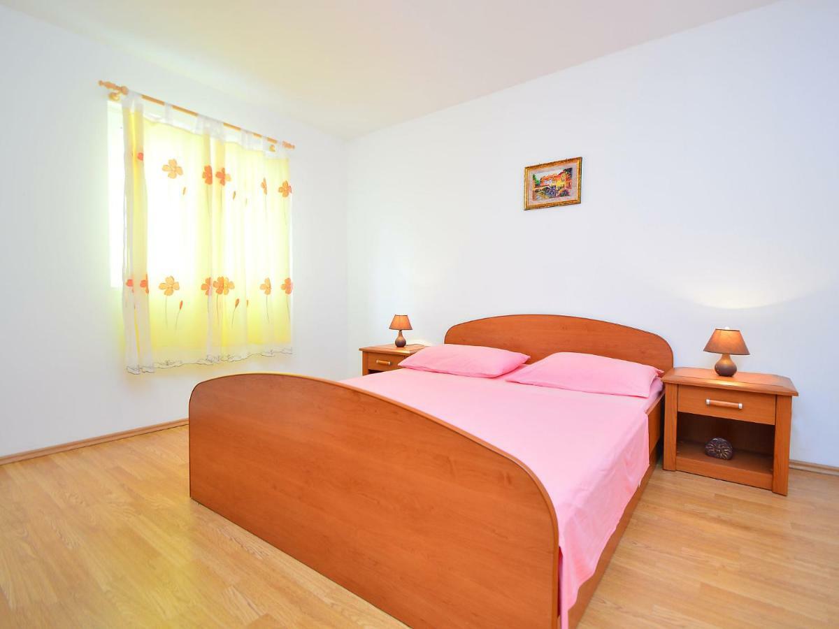 Apartment Ena By Interhome Brodarica  Extérieur photo
